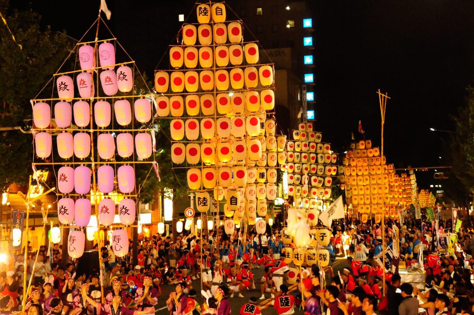万灯-1536x1020.jpg